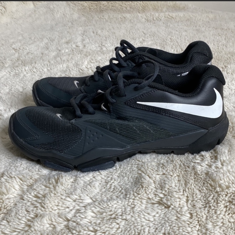 🦖NIKE FLEX SUPREME T 3 ALL YEAR MEN`S SHOES SIZE/8 COLOR-BLACK